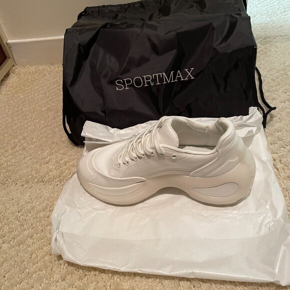 MaxMara Women's Sportmax Sneakers - Size 36/US6 - Like New, Only Worn Once! - Picture 7 of 13